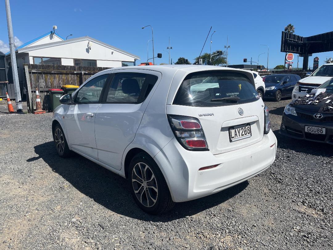 Photo '4' of Holden Barina LS Photo '4' of Holden Barina LS