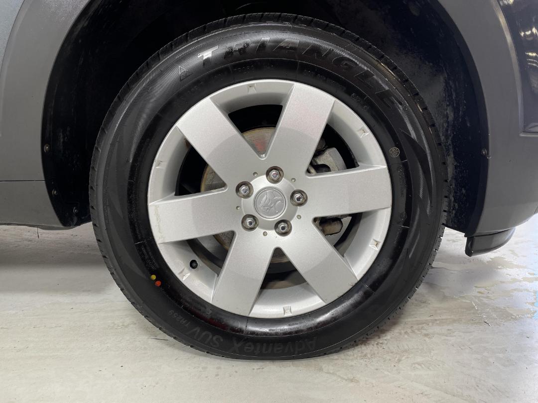 Photo '9' of Holden Captiva 7