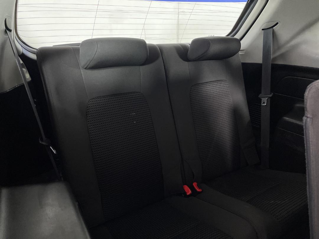 Photo '30' of Holden Captiva 7