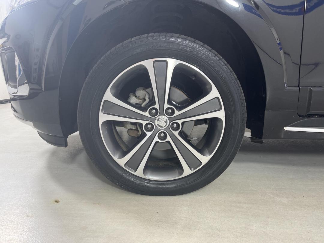 Photo '10' of Holden Captiva 7 Photo '10' of Holden Captiva 7