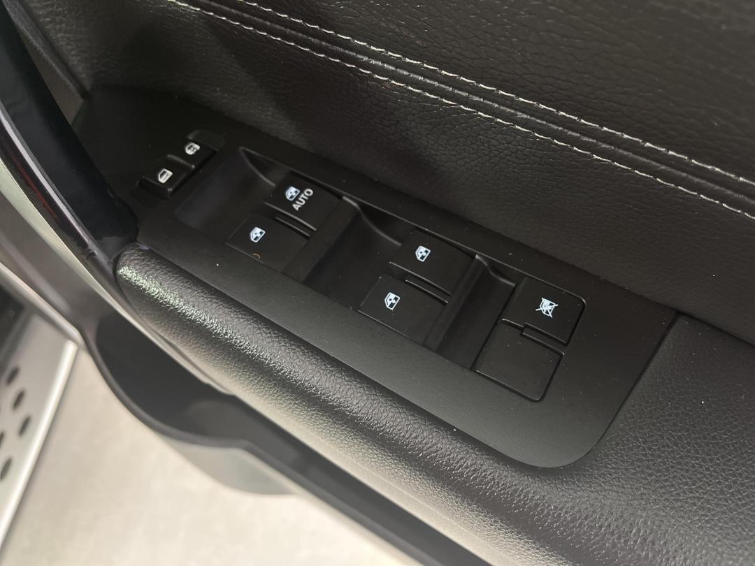 Photo '23' of Holden Captiva 7 Photo '23' of Holden Captiva 7