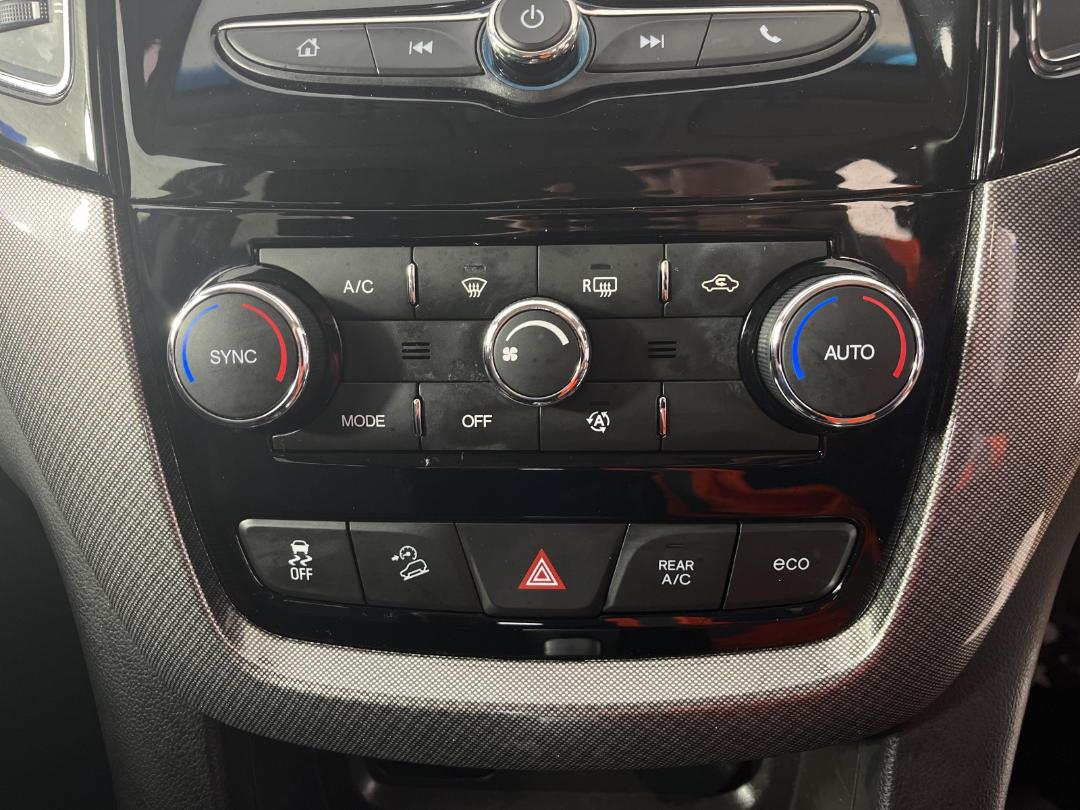 Photo '29' of Holden Captiva 7 Photo '29' of Holden Captiva 7