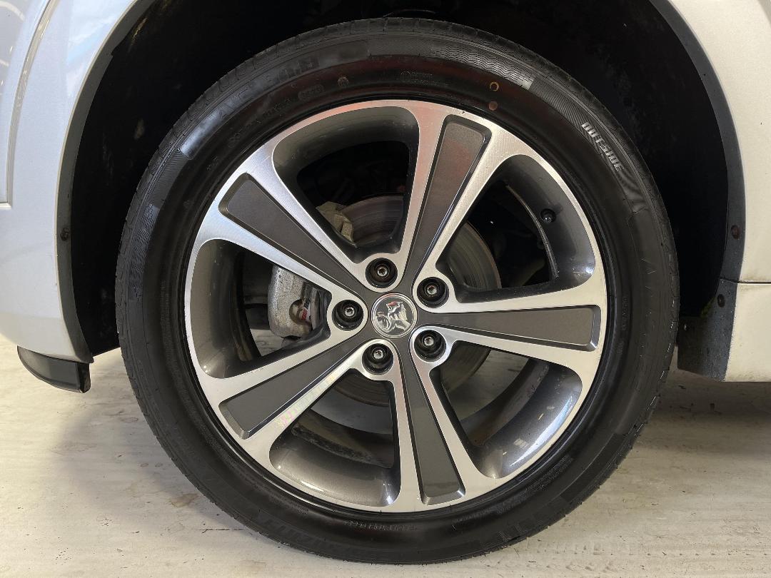 Photo '10' of Holden Captiva 7