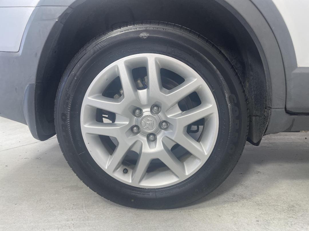 Photo '12' of Holden Captiva 7