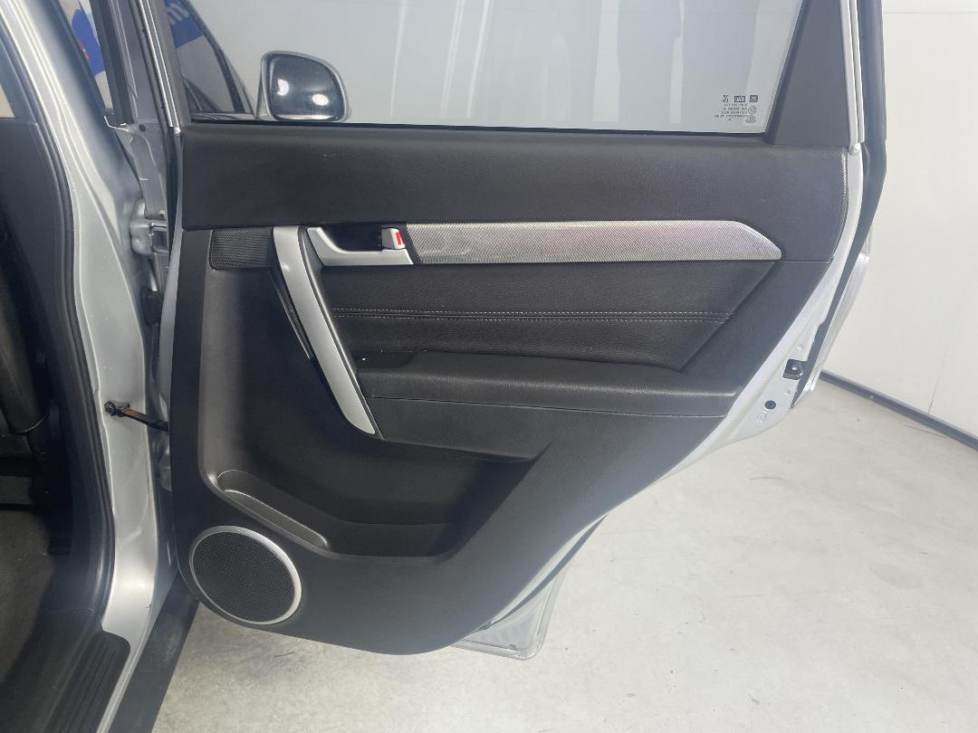 Photo '19' of Holden Captiva 7