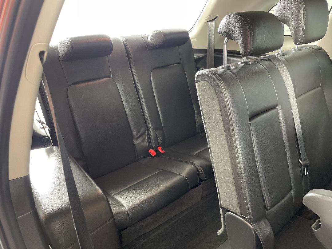 Photo '23' of Holden Captiva 7 Photo '23' of Holden Captiva 7