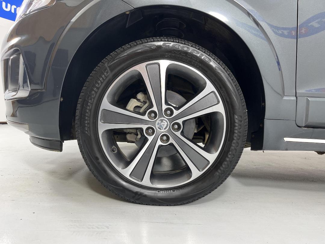 Photo '10' of Holden Captiva 7