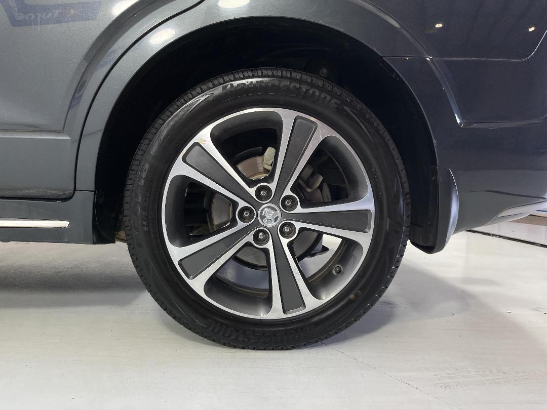 Photo '11' of Holden Captiva 7