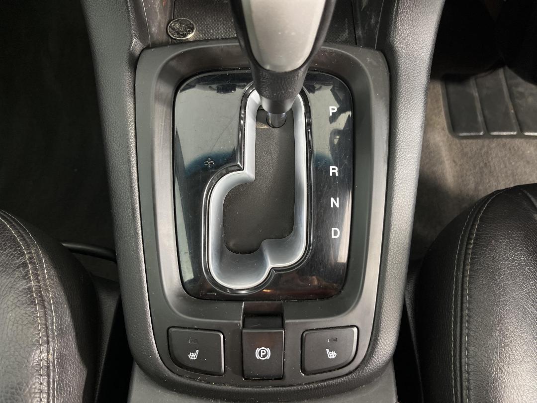 Photo '28' of Holden Captiva 7