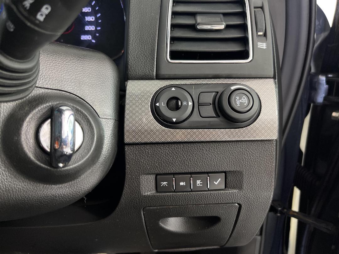 Photo '29' of Holden Captiva 7