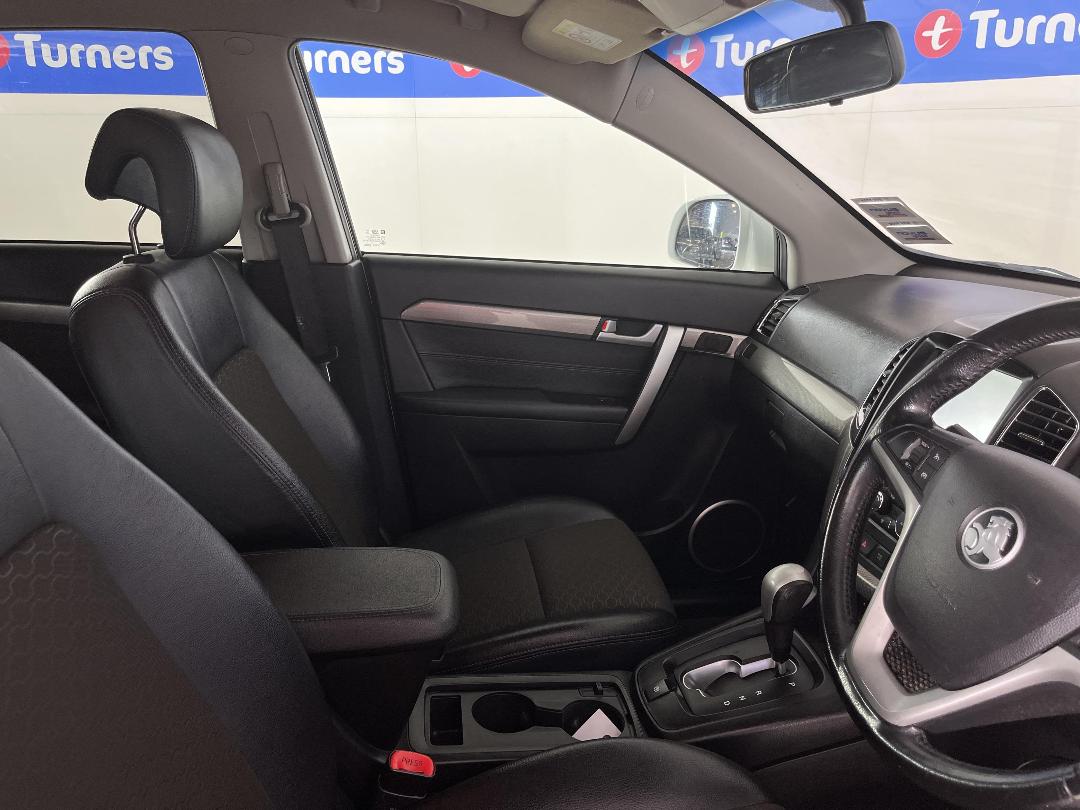 Photo '16' of Holden Captiva 7