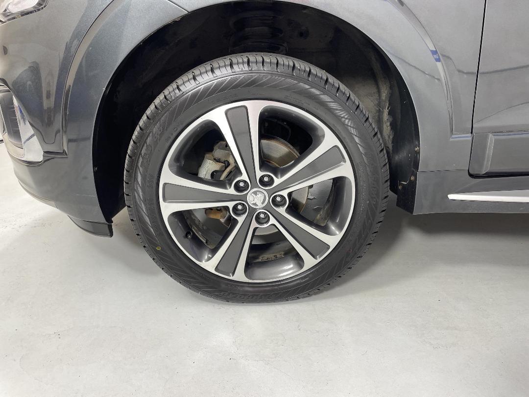 Photo '10' of Holden Captiva 7 Photo '10' of Holden Captiva 7