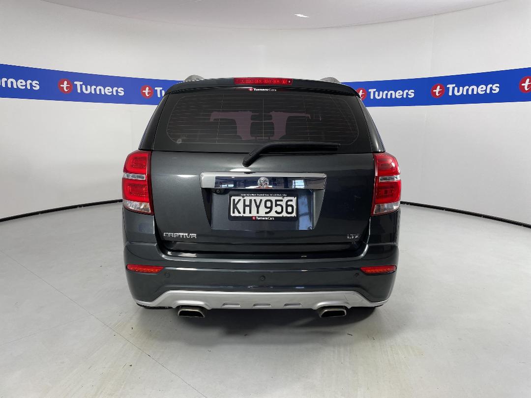 Photo '6' of Holden Captiva 7 Photo '6' of Holden Captiva 7