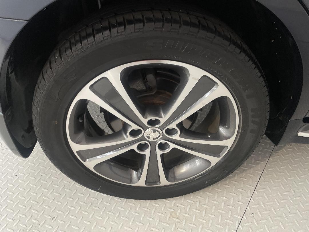 Photo '12' of Holden Captiva 7 Photo '12' of Holden Captiva 7