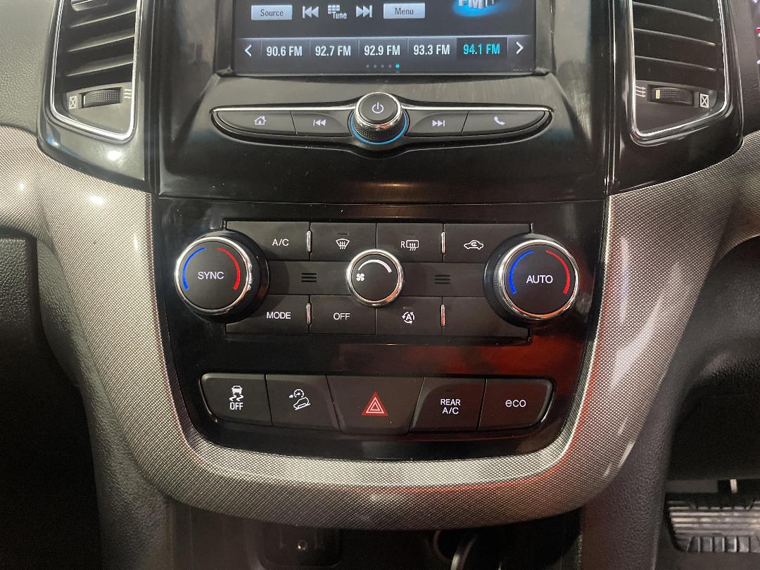 Photo '28' of Holden Captiva 7 Photo '28' of Holden Captiva 7