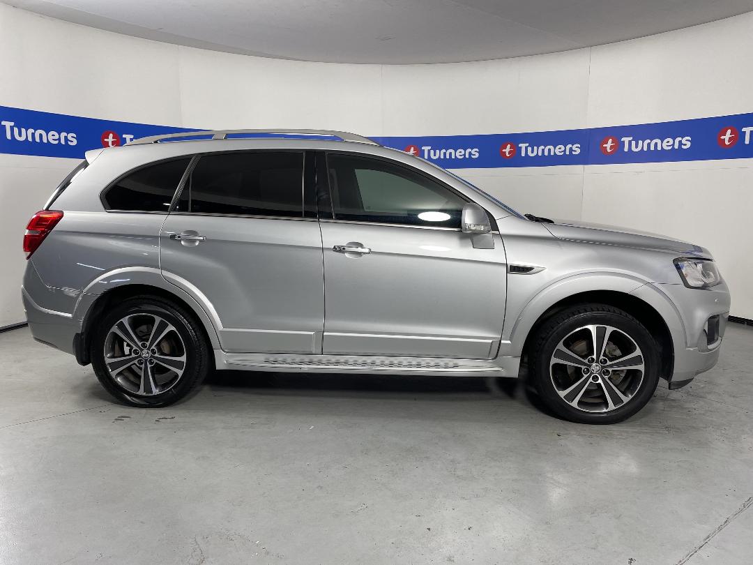 Photo '24' of Holden Captiva 7