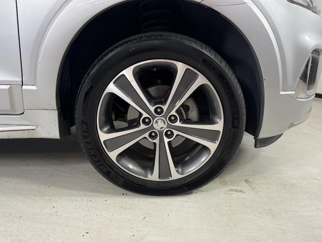 Photo '9' of Holden Captiva 7 Photo '9' of Holden Captiva 7