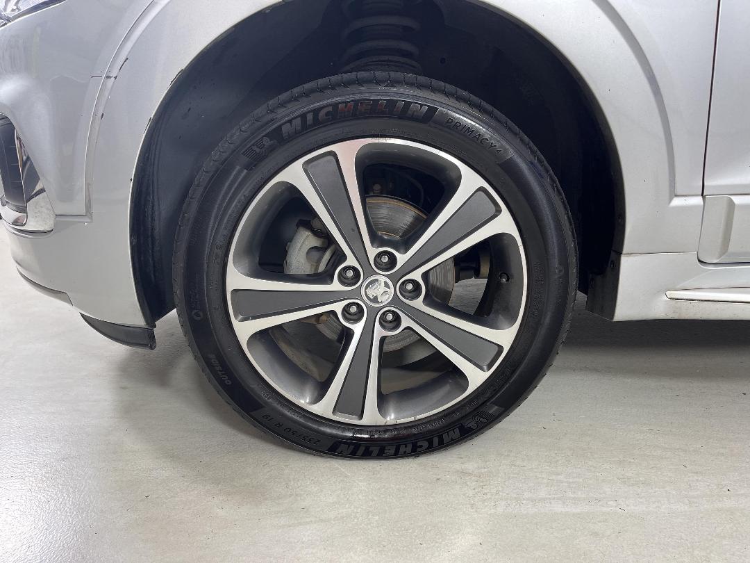 Photo '10' of Holden Captiva 7 Photo '10' of Holden Captiva 7