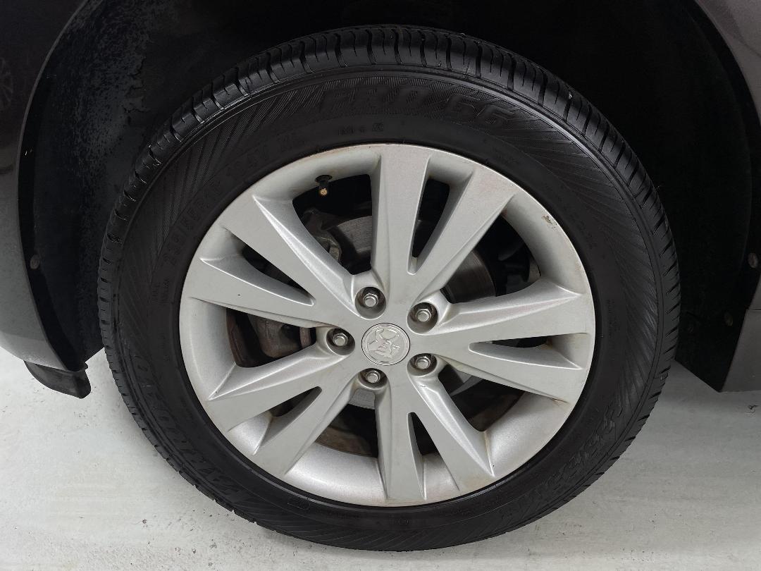 Photo '10' of Holden Captiva 7 Photo '10' of Holden Captiva 7