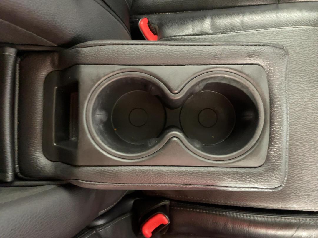 Photo '24' of Holden Captiva 7