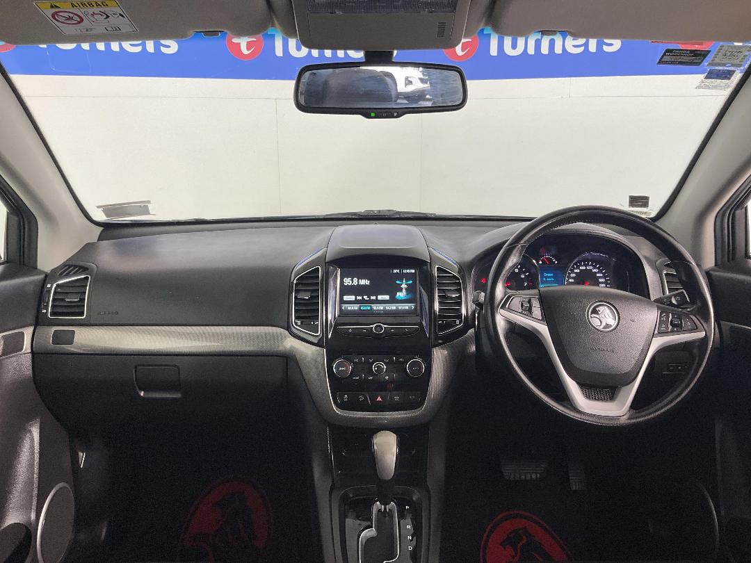 Photo '17' of Holden Captiva 7 Photo '17' of Holden Captiva 7