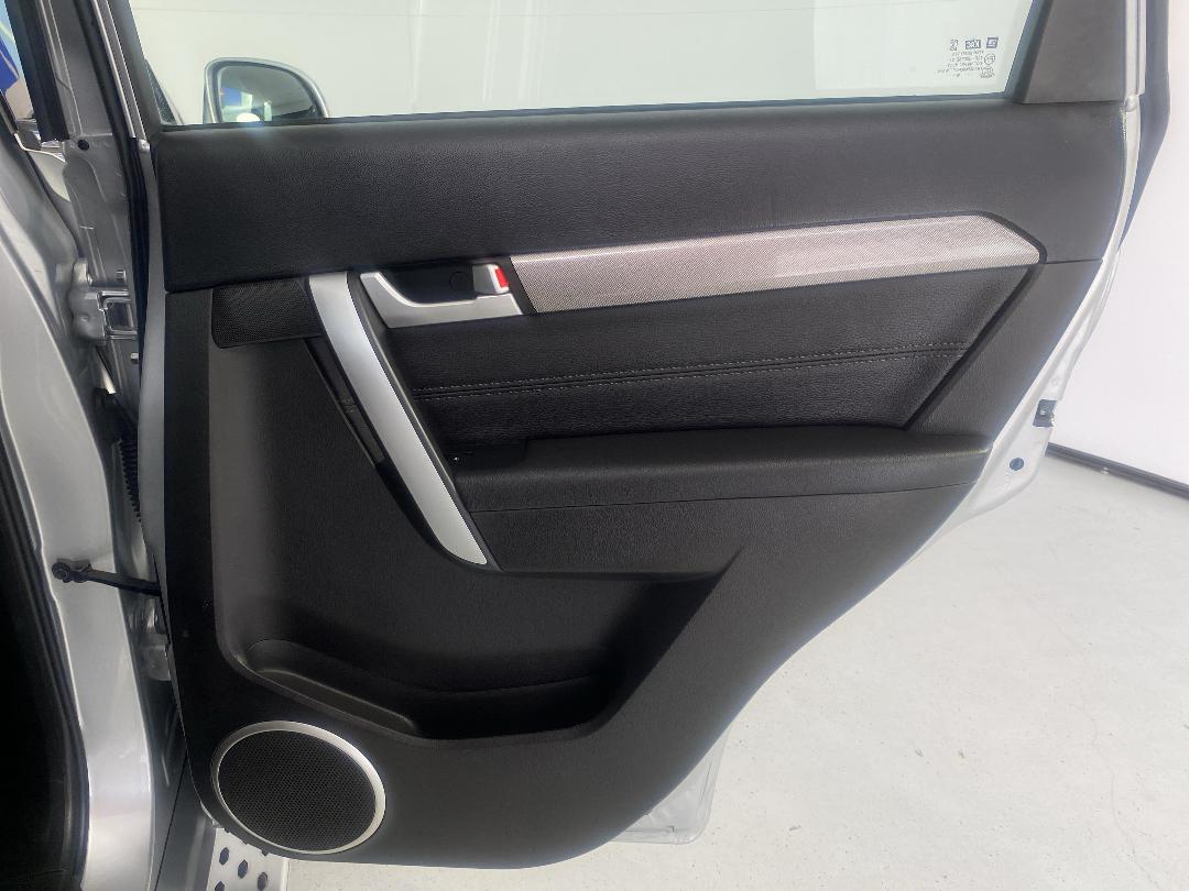 Photo '19' of Holden Captiva 7