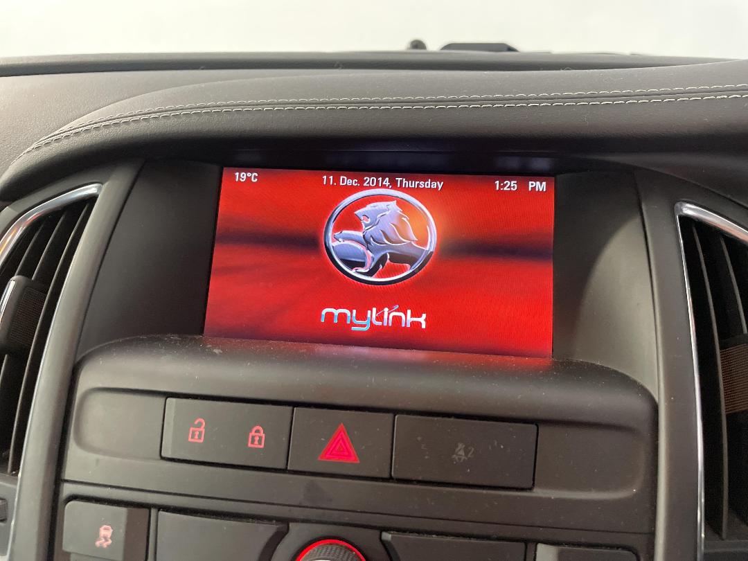 Photo '27' of Holden Cascada