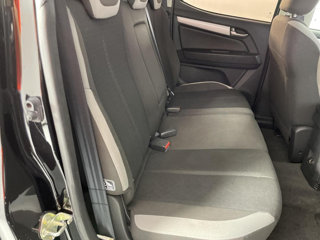 Photo '20' of Holden Colorado