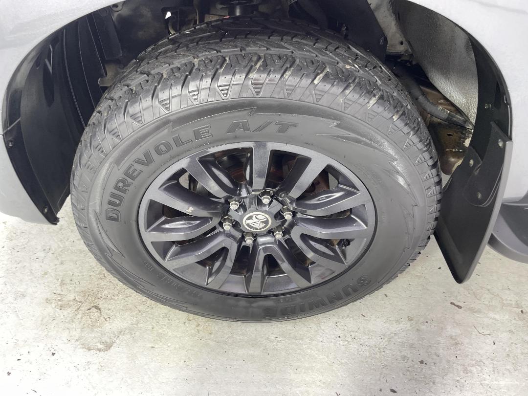 Photo '10' of Holden Colorado