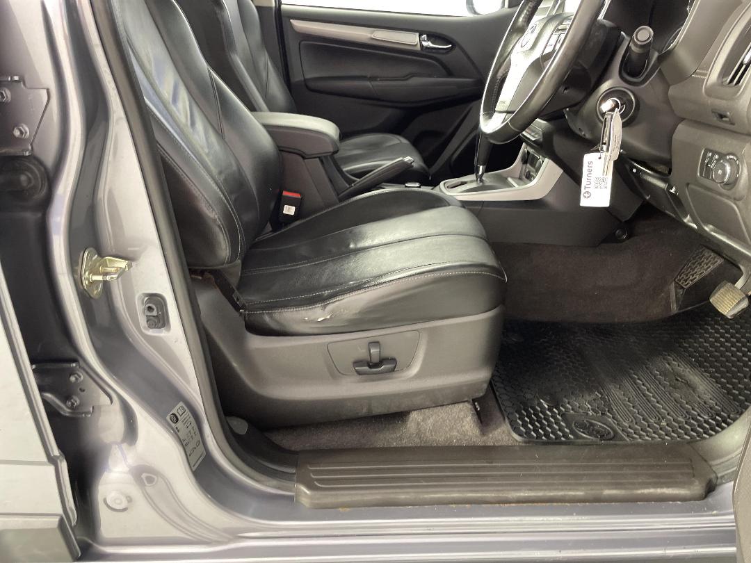 Photo '16' of Holden Colorado