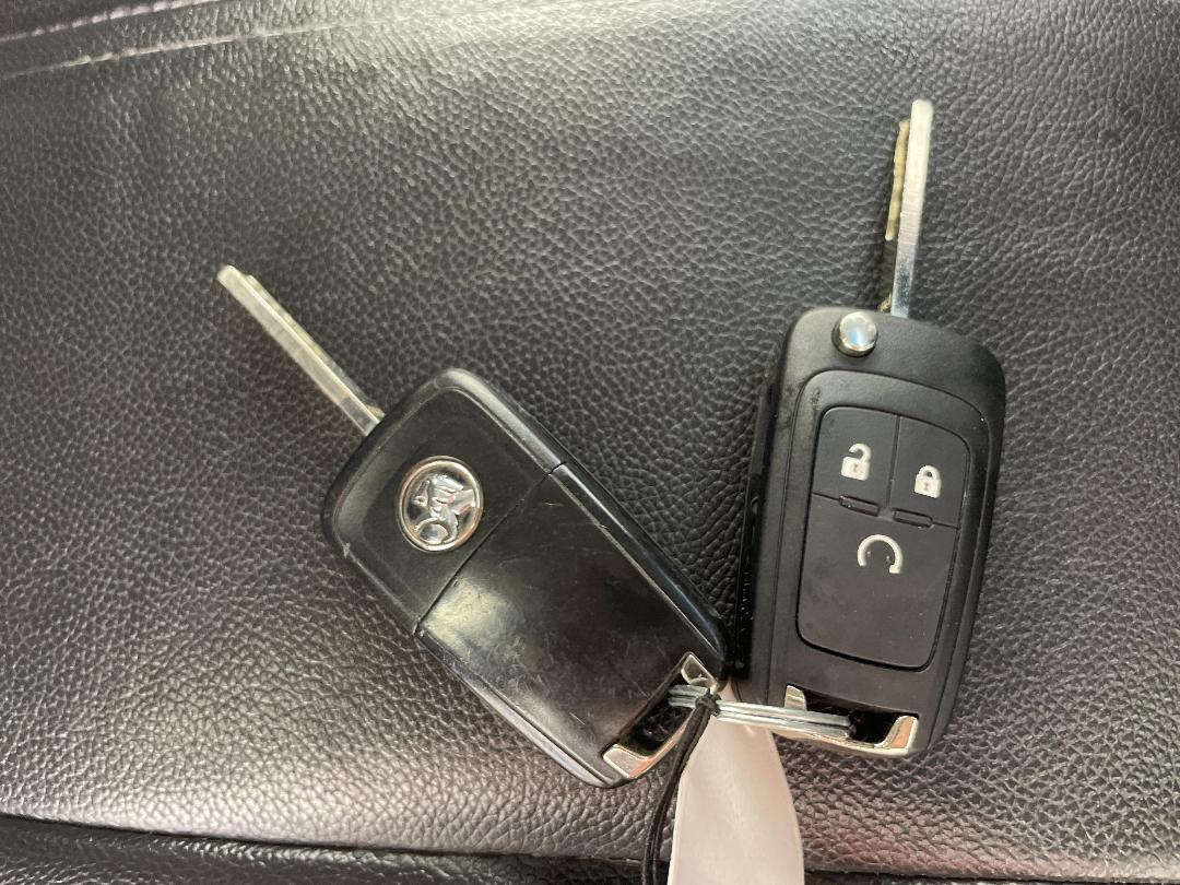 Photo '22' of Holden Colorado