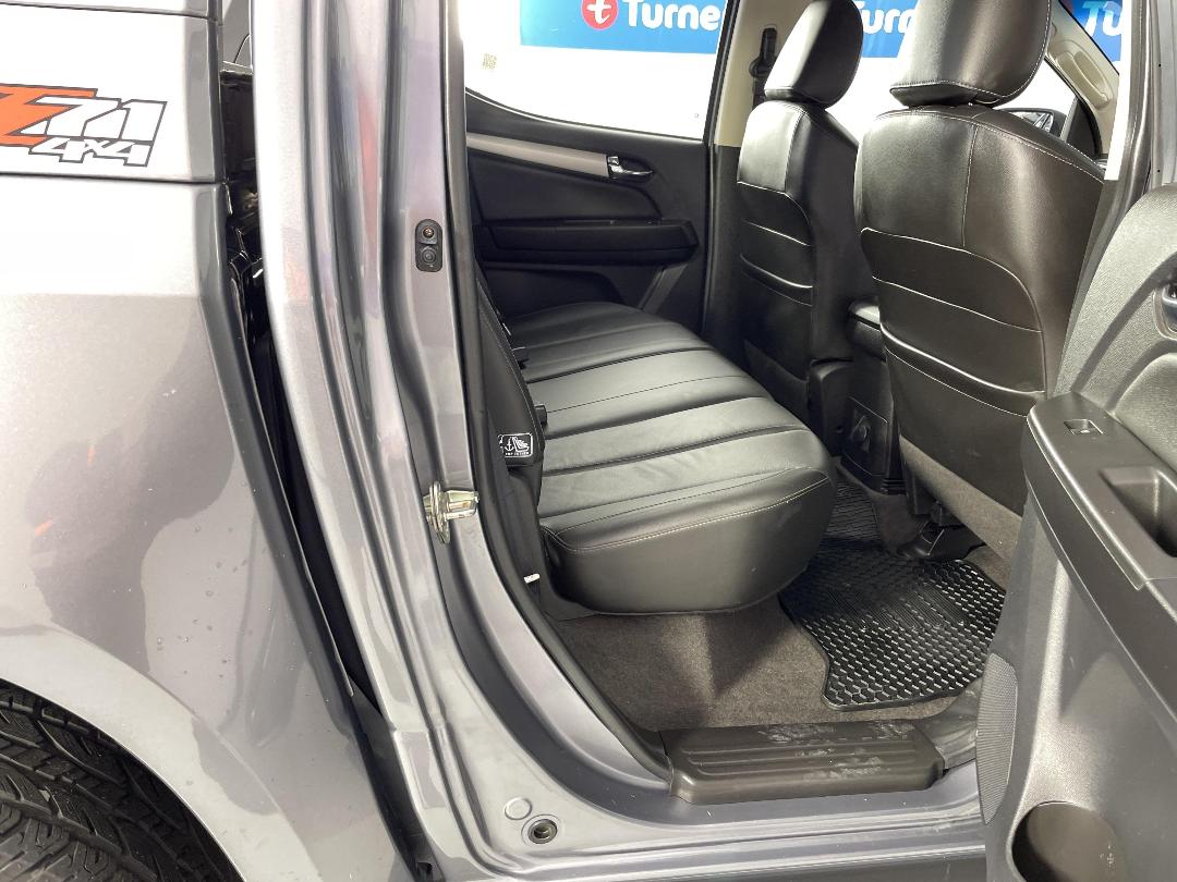 Photo '20' of Holden Colorado