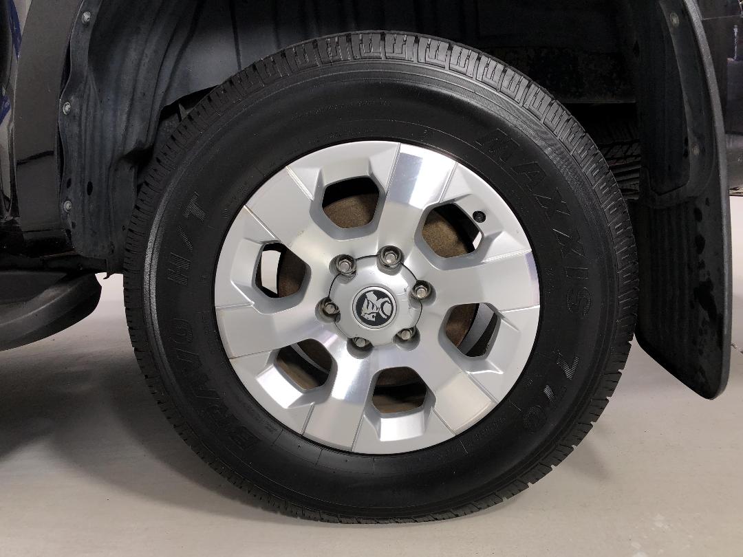 Photo '11' of Holden Colorado