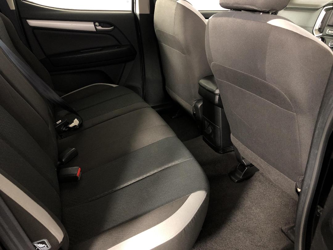 Photo '20' of Holden Colorado