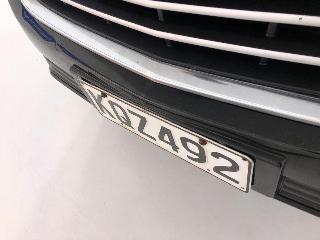 Photo '24' of Holden Colorado