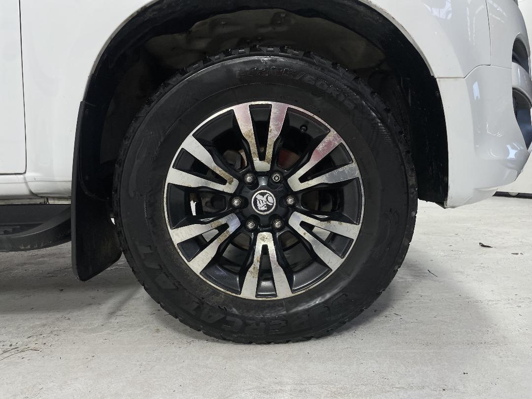 Photo '9' of Holden Colorado