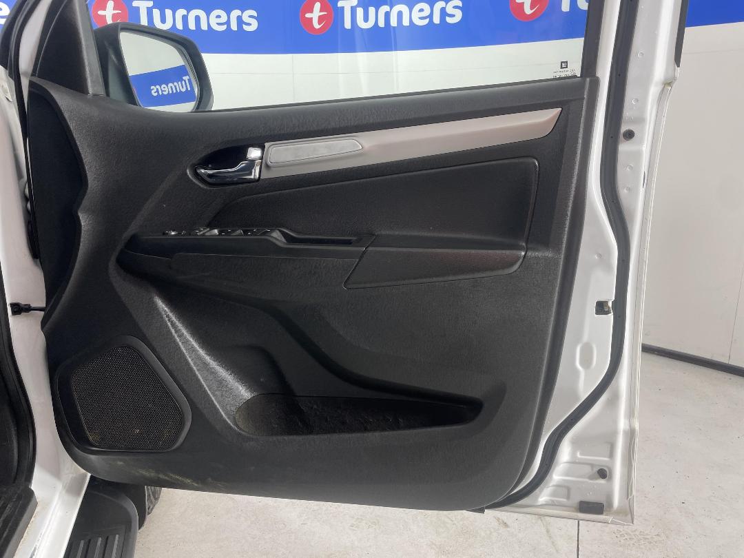 Photo '15' of Holden Colorado