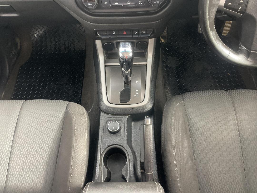 Photo '18' of Holden Colorado