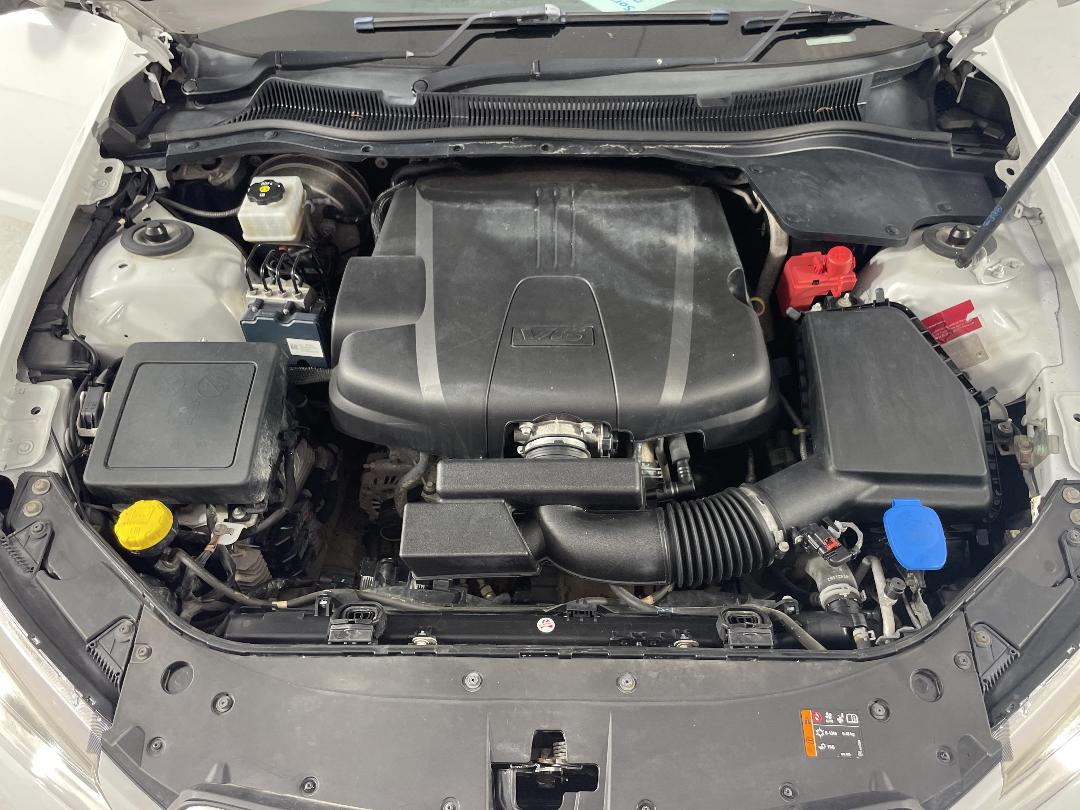 Photo '13' of Holden Commodore Photo '13' of Holden Commodore