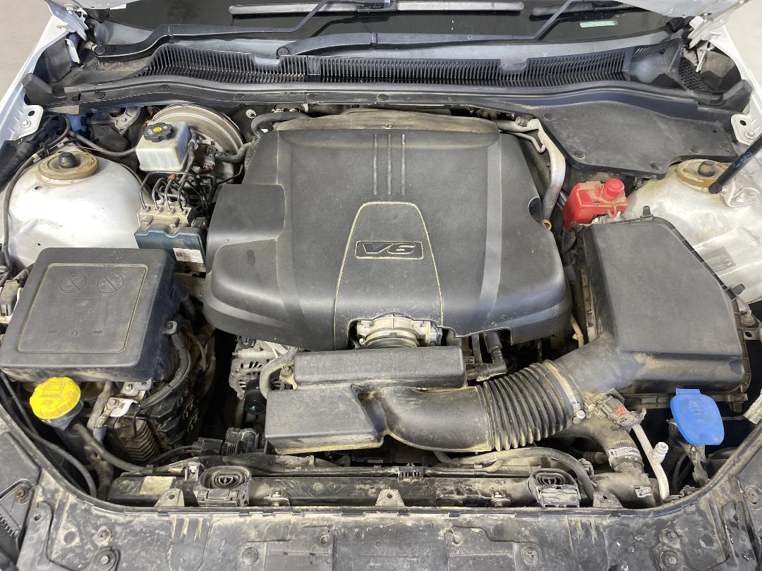 Photo '13' of Holden Commodore Photo '13' of Holden Commodore