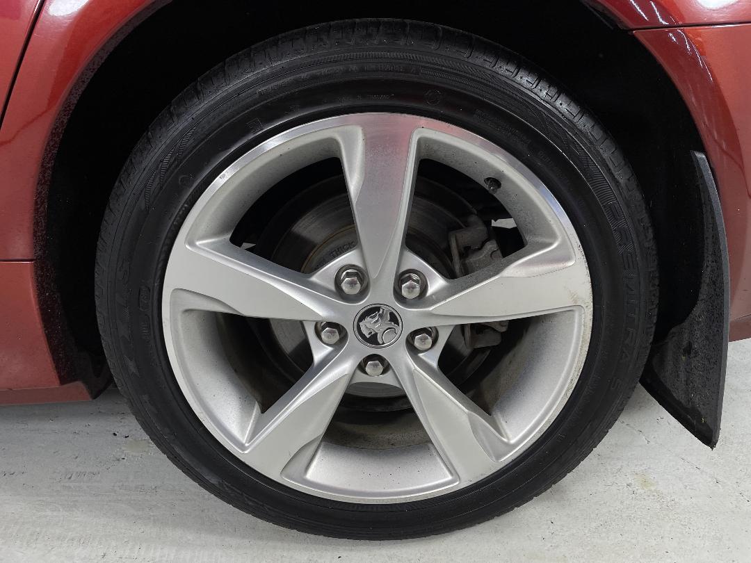 Photo '11' of Holden Commodore