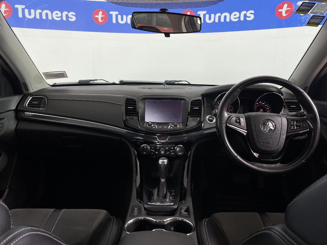 Photo '17' of Holden Commodore