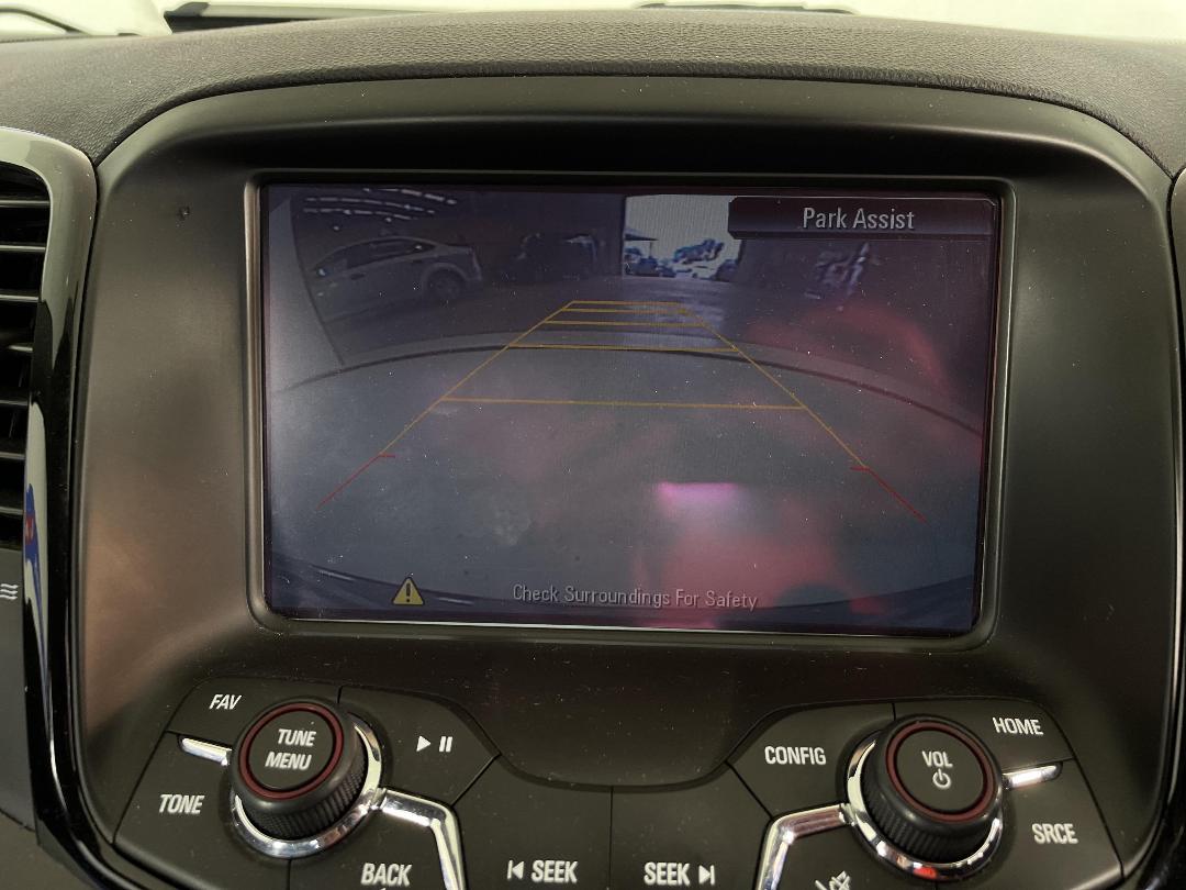 Photo '24' of Holden Commodore