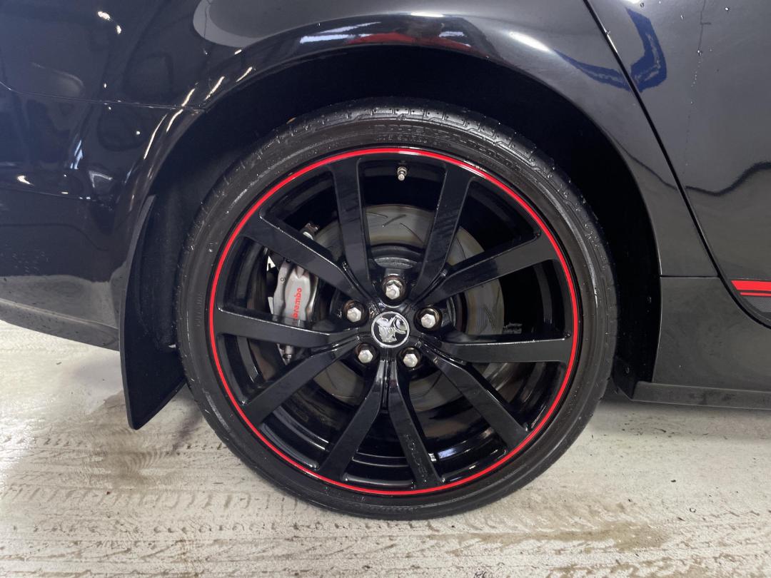 Photo '12' of Holden Commodore