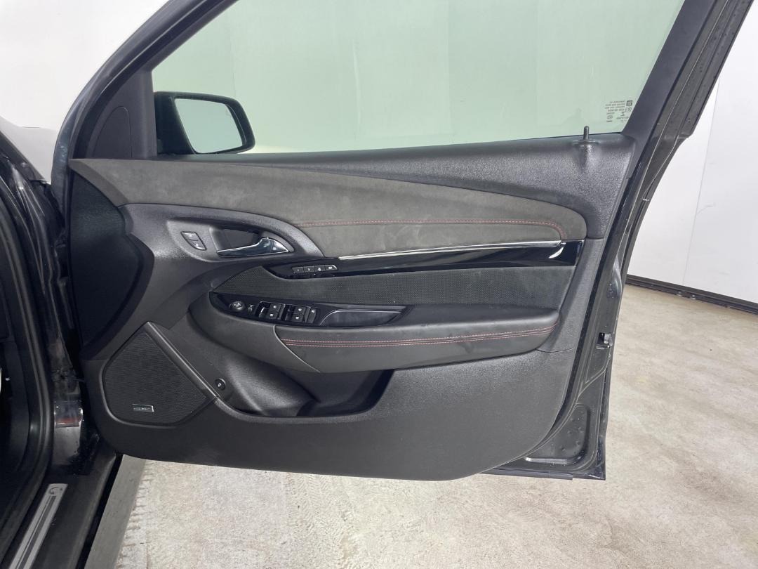 Photo '15' of Holden Commodore