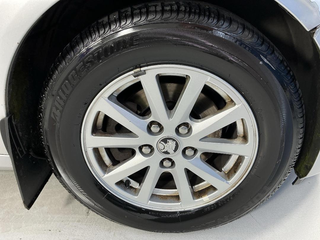 Photo '9' of Holden Commodore