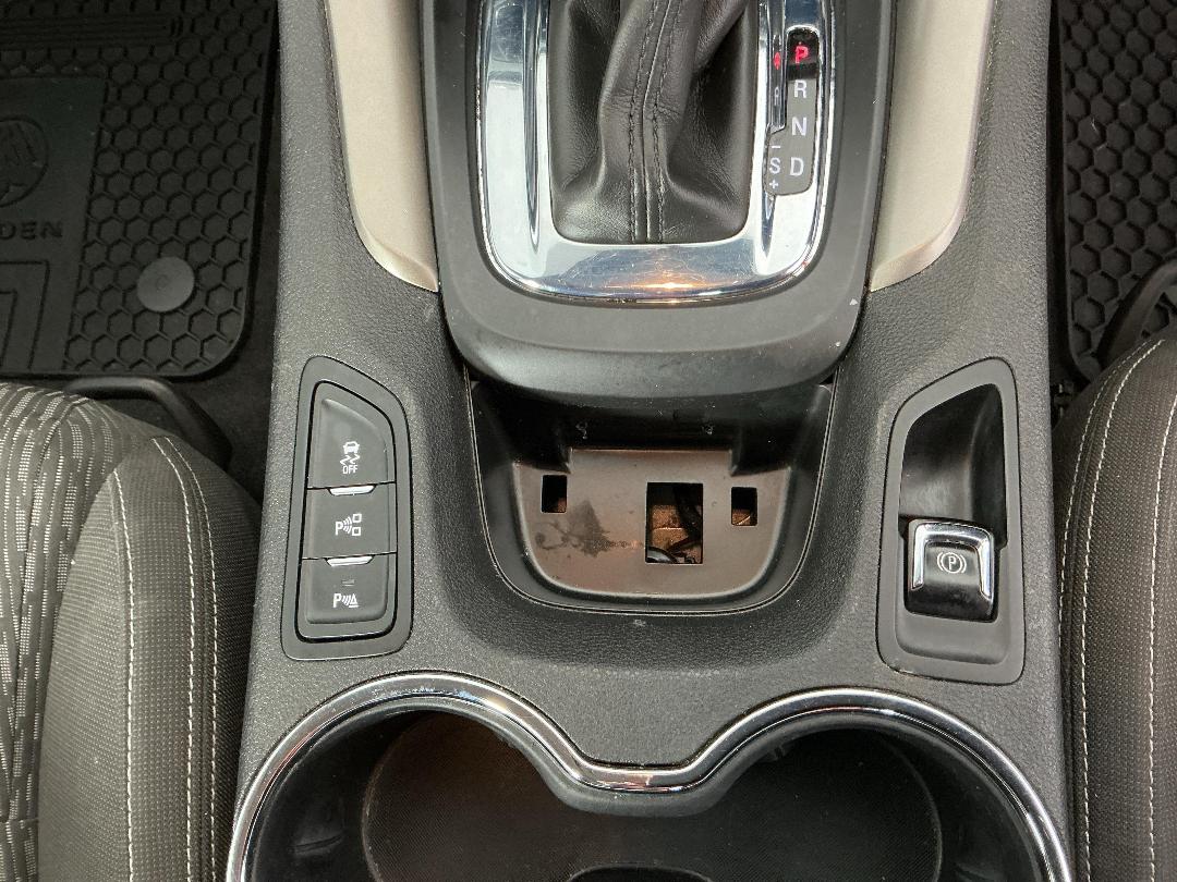 Photo '23' of Holden Commodore