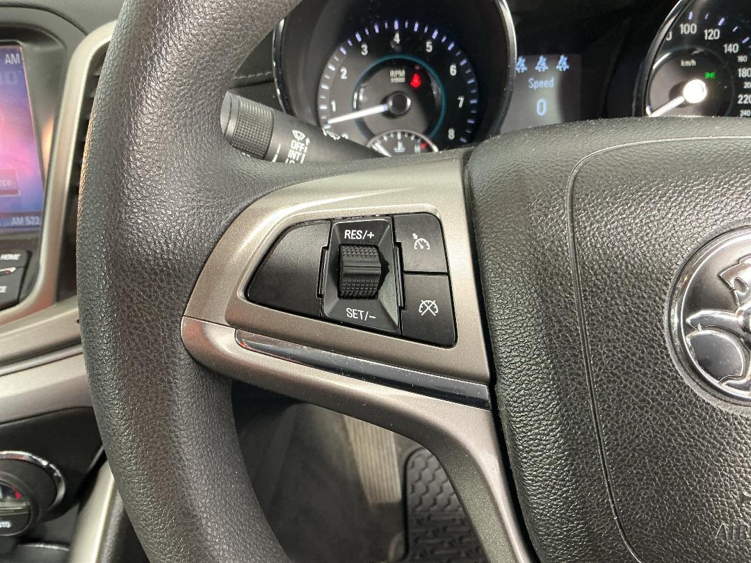 Photo '24' of Holden Commodore