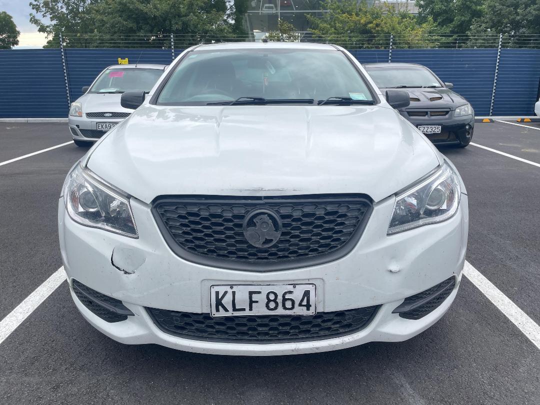 Photo '3' of Holden Commodore VF2 Evoke Photo '3' of Holden Commodore VF2 Evoke