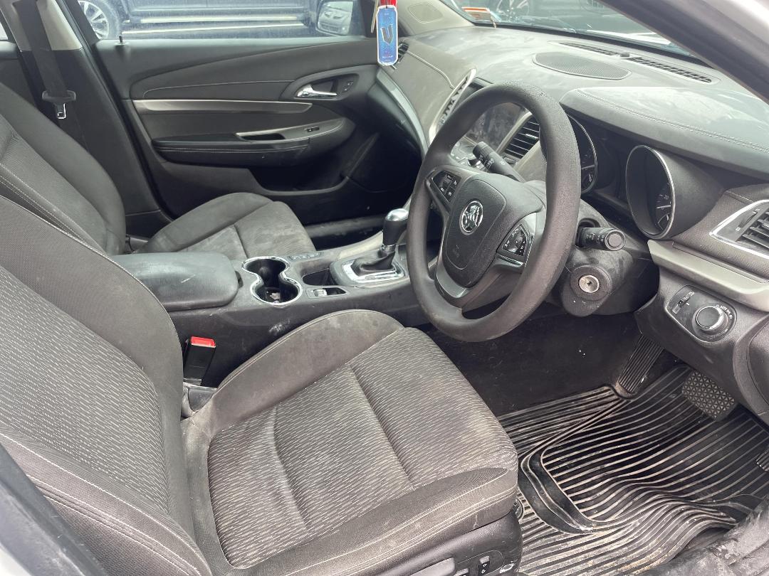 Photo '14' of Holden Commodore VF2 Evoke Photo '14' of Holden Commodore VF2 Evoke